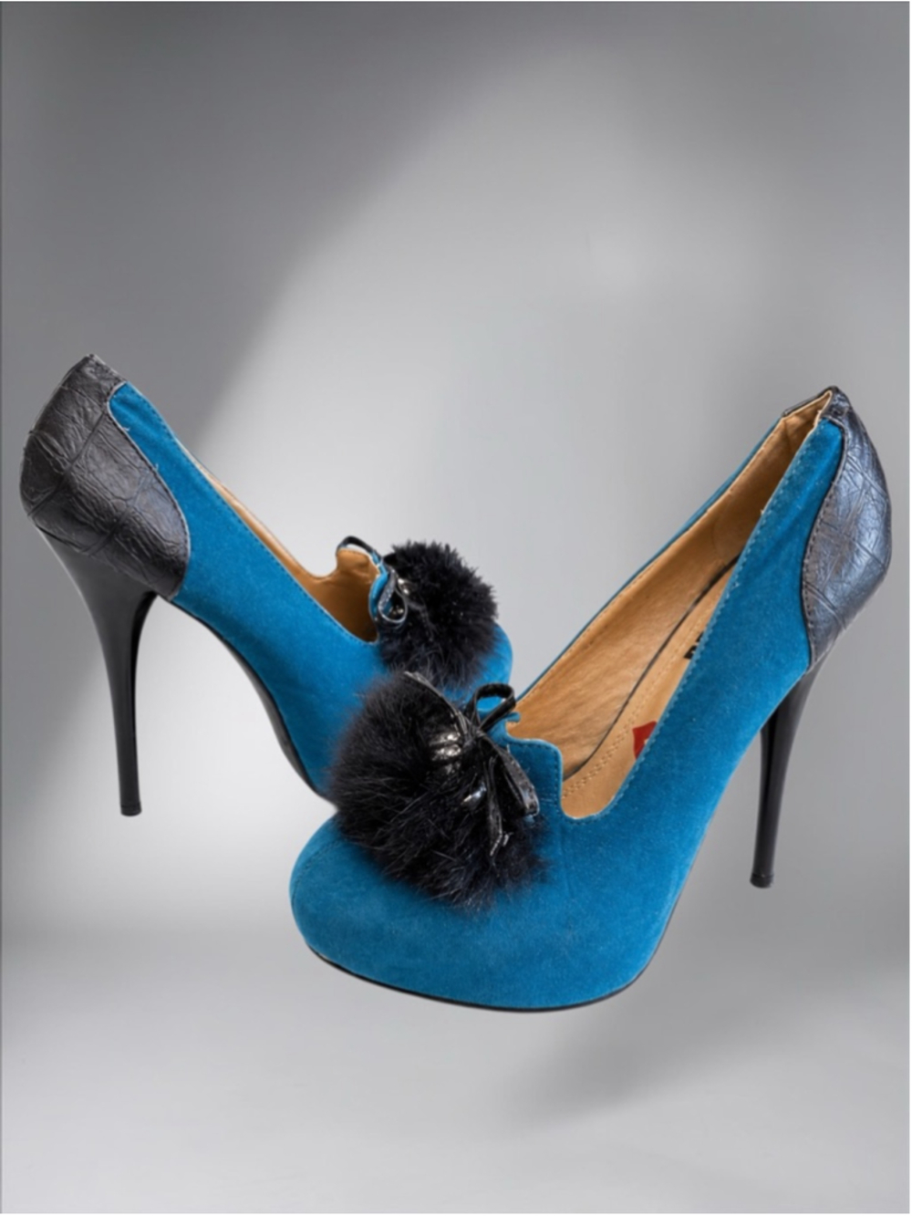 RedKiss Teal Blue Suede Rhinestone Platform Stiletto Heels – Women’s Size 7.5 - Picture 4 of 11